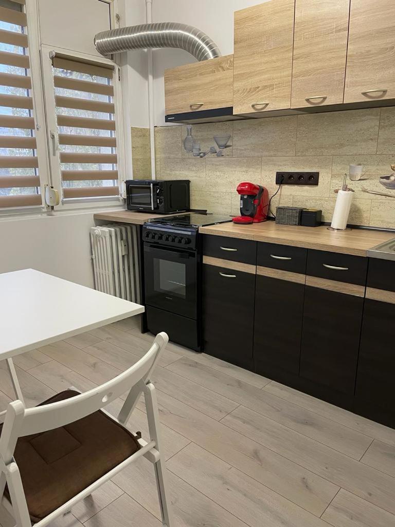Mav Bucharest Apartman Kültér fotó